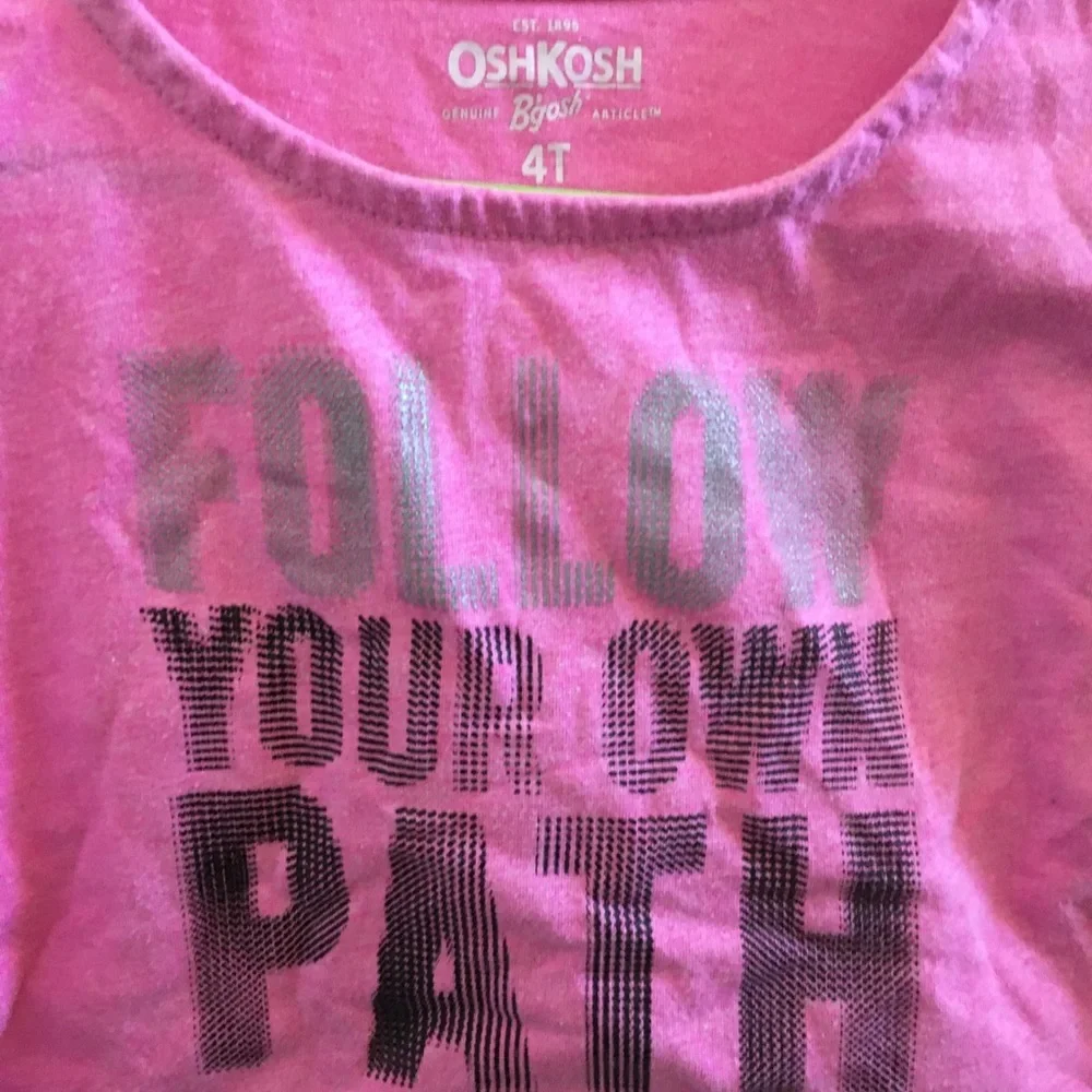 Girls Oshkosh follow your own path tee 4t